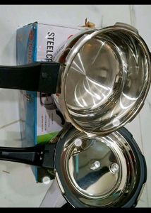 2.5 Liter Stainless Steel Cooker