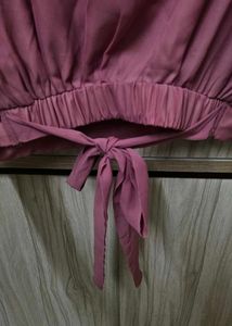 Chic Pink Ruffle Sleeve Top 🎀