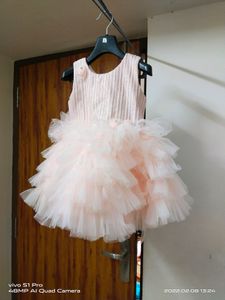 Beautiful Frock for your girl 2-3 yrs