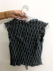 Floral Print Tie-Up Top