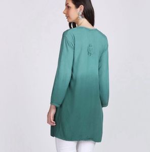 OMBRE GREEN EMBROIDERED KURTI🪷