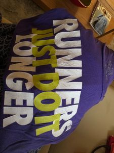 NIKE women’s Tshirt In Size XL