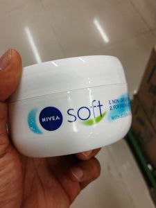Nivea Soft Skin Cream