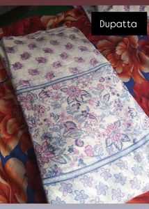 “White Cotton Suit with Dupatta – 4 Meter Full Set