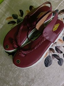 Sandal