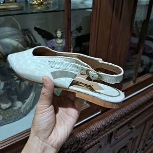 Flat &amp; Casual White Shoes For Women Or Girls