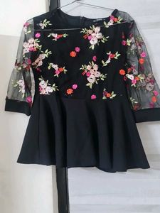 SHEIN - Floral Embroidered Top