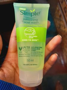 Simple Refreshing Face Wash