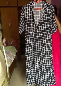Black &amp; White Check Midi Dress 👗