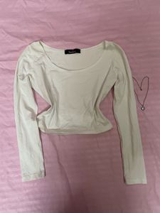 White full sleeve crop top.