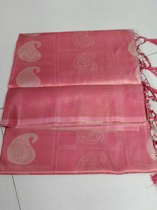 Elegant Pink Paisley Saree