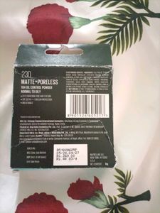Compact- Oil Control Powder