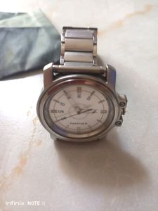 Fastrack NR3039SM01 Casual Analog Watch