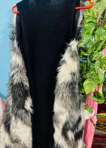 Faux Fur Vest - Trendy!
