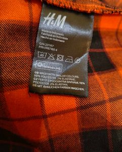 H&amp;M 🎁Buy 2 Get 1 Free🎁Size S/ Red Plaid Dress