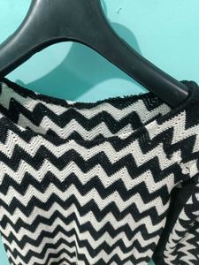Chic Chevron Knit Top