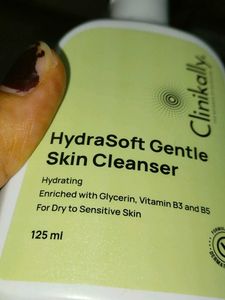 Clinikally HydraSoft Gentle Skin Cleanser