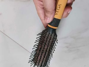 Makeup Brush And Comb