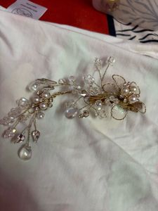 Reception Hair clip