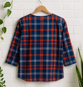 Plaid 3/4 Sleeve Top