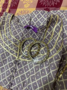 Libas XL Purple Patterned Tunic Top With Navy Jean