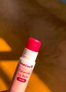 Pond&#39;s BB Cream &amp; WishCare Lip Balm