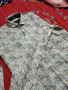 Abstract Print Long Sleeve Shirt
