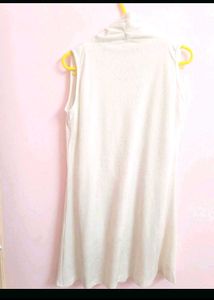 Assorted Women&#39;s Tops - Variety of Styles &amp; Colors