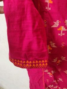 Beautiful Magenta Kurti For Women