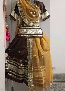 Rajputi Poshak