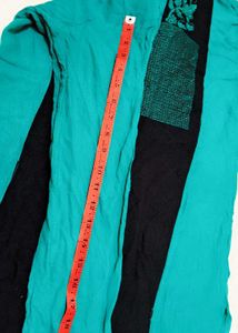 Very Beautiful Embroidery Kurta With Leggings