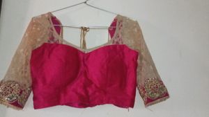 Women&#39;s Rose And cream Lengha choli