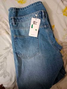 6 Pocket High Waisted Denim Jeans!