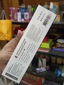 Plum Hyaluronic Acid Sunscreen &amp; Kohl Kajal