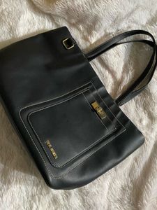 Authentic Steve Madden Tote/ officeBag