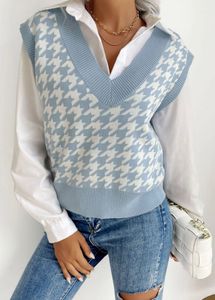 Beautiful Houndstooth Knit Vest