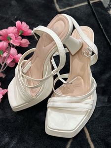 Stelatoes White Platform Sandals