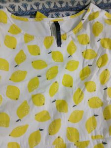 Lemon Print Top &amp; Denim Jeans Bundle