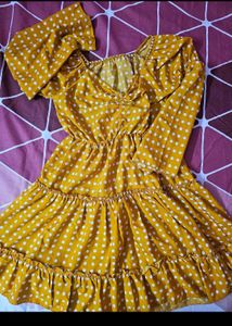 Yellow Dress(polka dot)