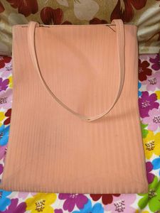 COLLEGE BAG (Giving in less price)