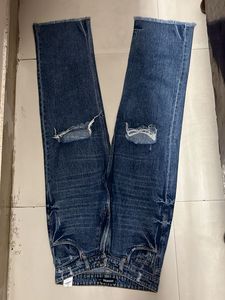 Distressed Straight Leg Jeans