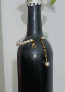 Floral Pearl Bracelet