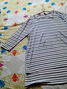 High Low Hem B&amp;W Top