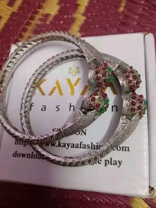 Beutifull Bangle Set