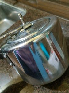 3l Pressure Cooker