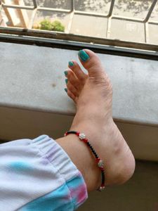 Black Stretchable Anklet