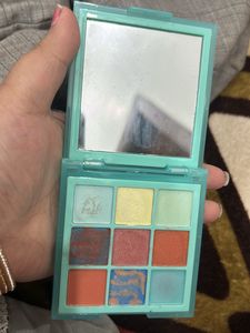 HUDA Beauty Eyeshadow
