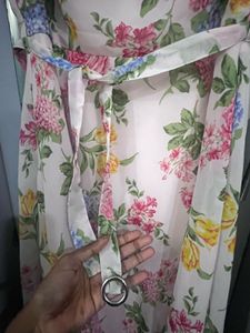 Floral Print Sleeveless Midi Dress