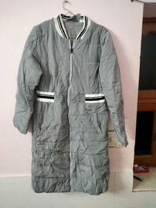 Elegant Grey Puffer Coat/ jacket