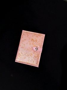Unique Eyeshadow Palette